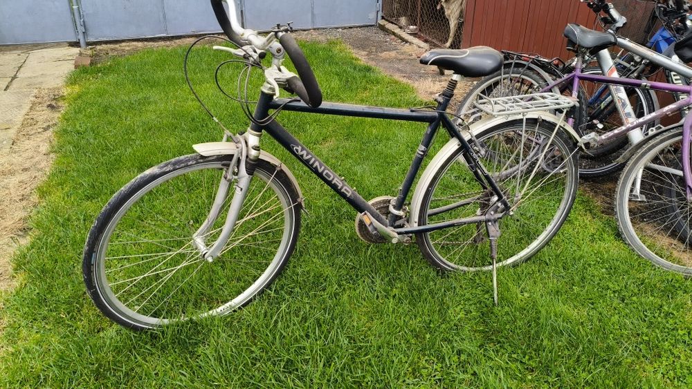 Vând  biciclete   diferite modele