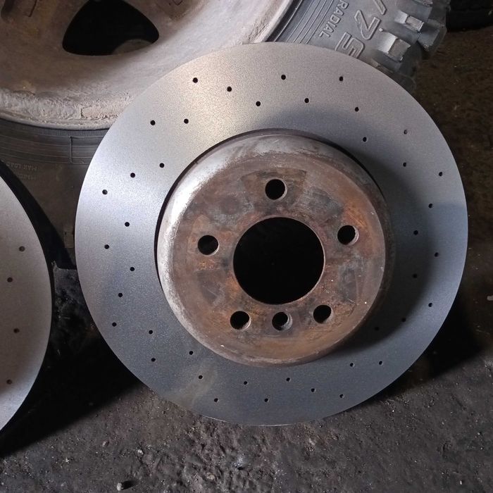 Дискове предни БМВ ф10. 535и