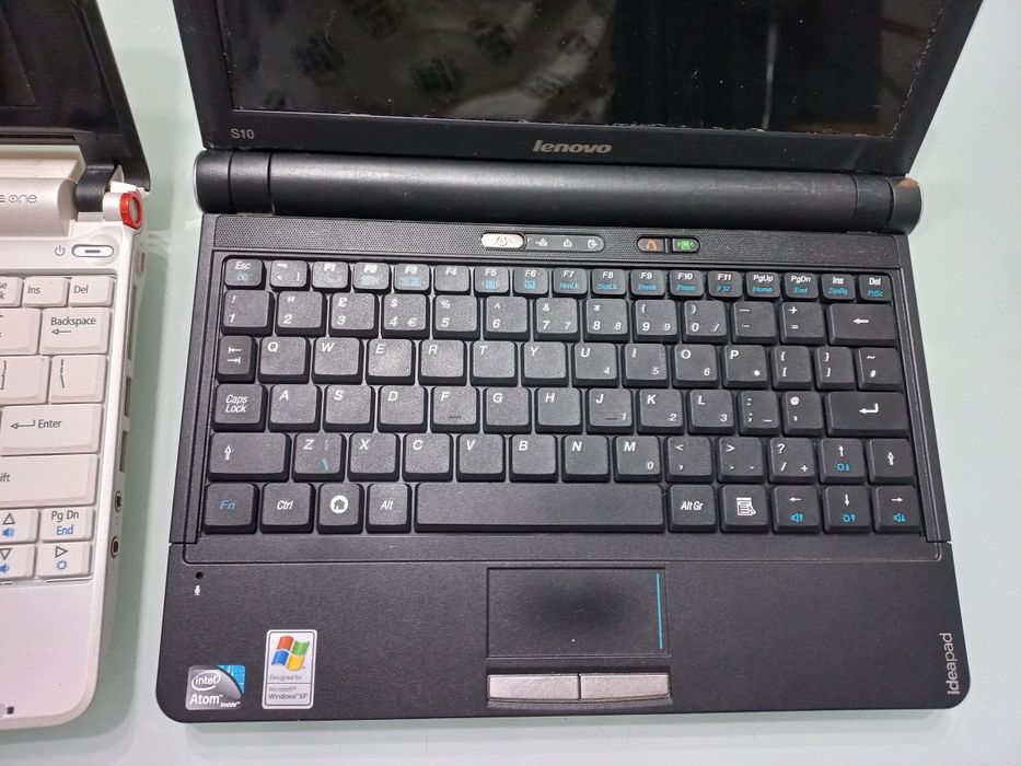 Lenovo s10 si Acer aspire one ZG5 mini laptop
