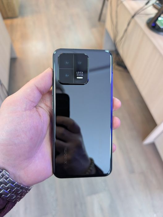 Xiaomi 13 12/256gb global