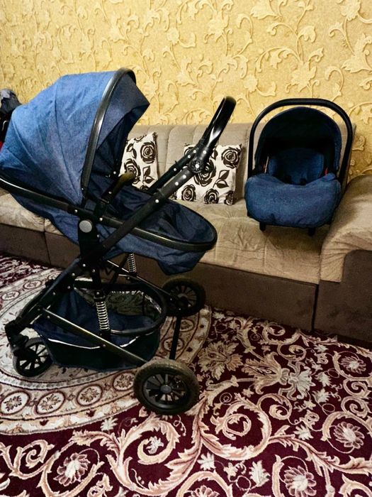 Коляска ва автокресло сотилади. Продается коляска и автокресло.