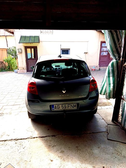 Renault Clio 1.5 dCi – 2006 – Full Option – 1.950 €