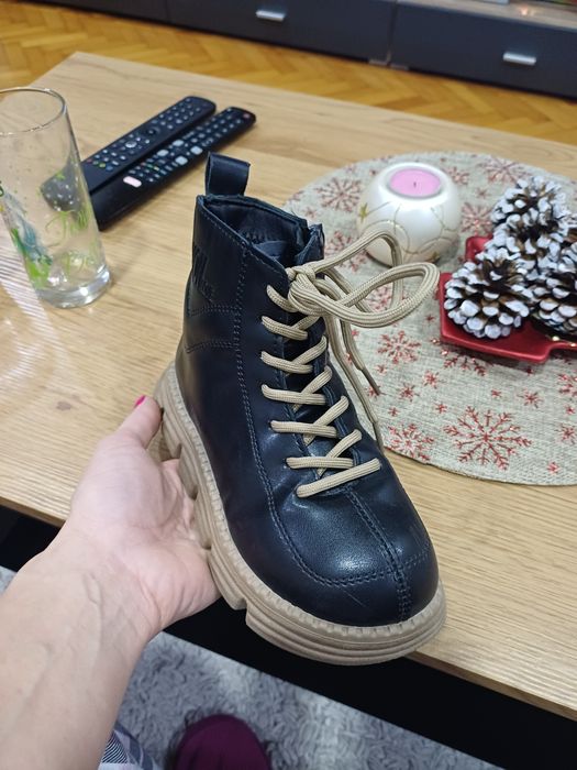 Детски боти за момиче