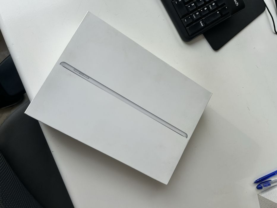 Ipad 6, 32 гигабайт, серебро