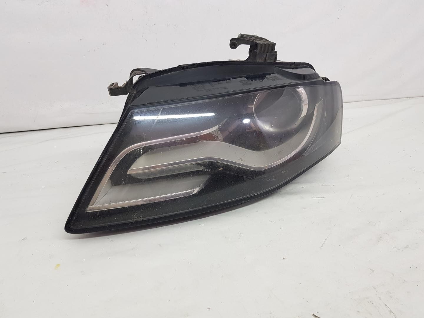 Far stanga Xenon Led Audi A4 B8 dupa 2008