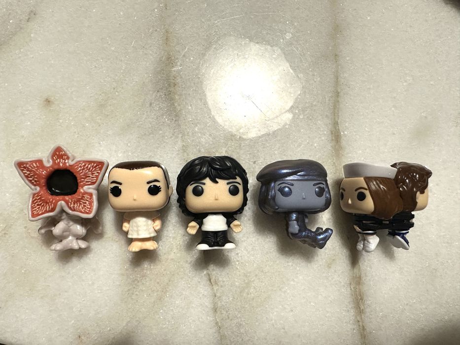 Stranger Things Kinder Joy 3 лв/1,50 €