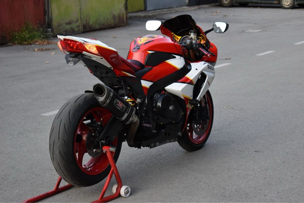 Suziki GSXR1000 L0 CARBON
