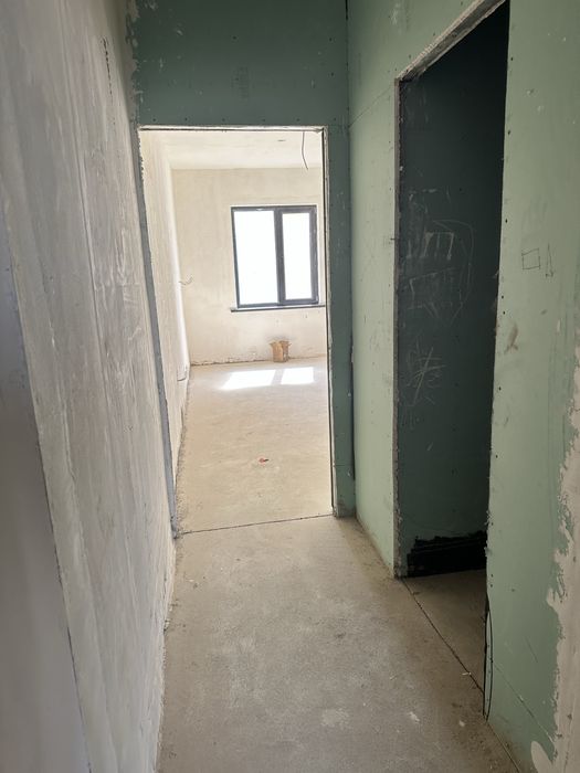 Продаётся квартира на 7 этаже 82,68м2 Урикзар Резиденс