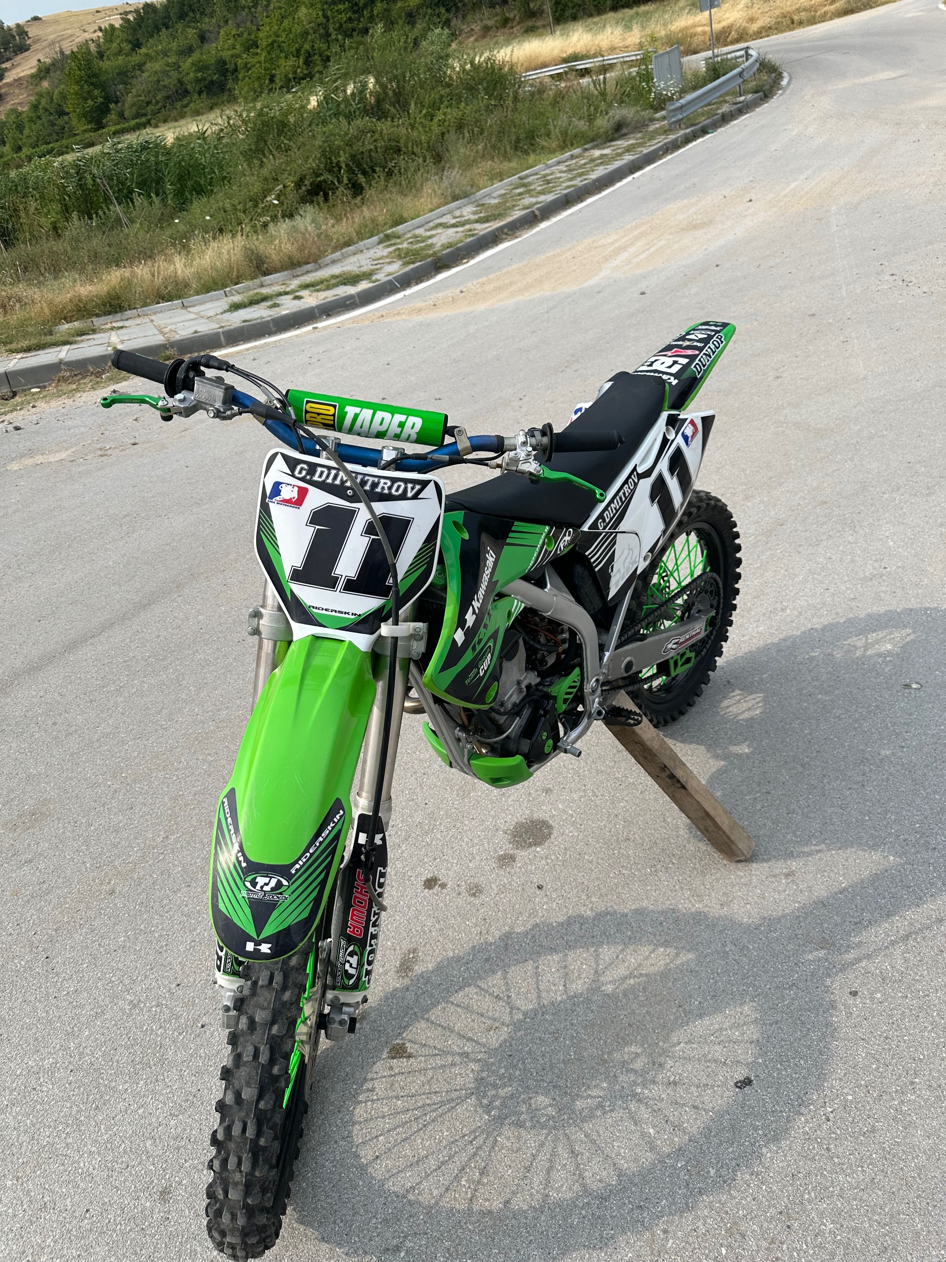 Продавам Kawasaki kx250f
