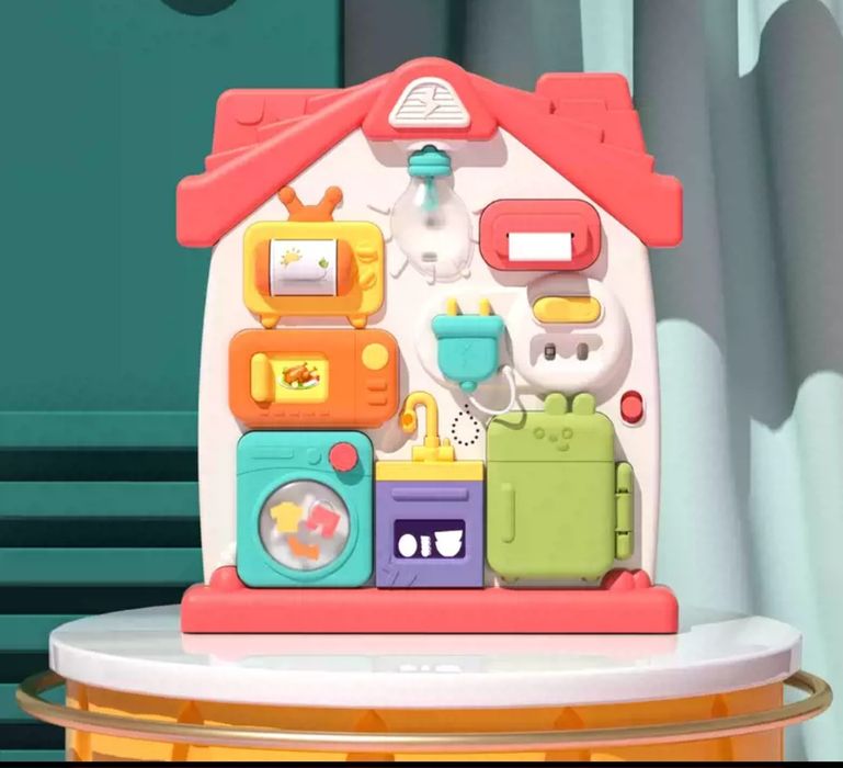 Развивающий "Домик с бытовой техникой "