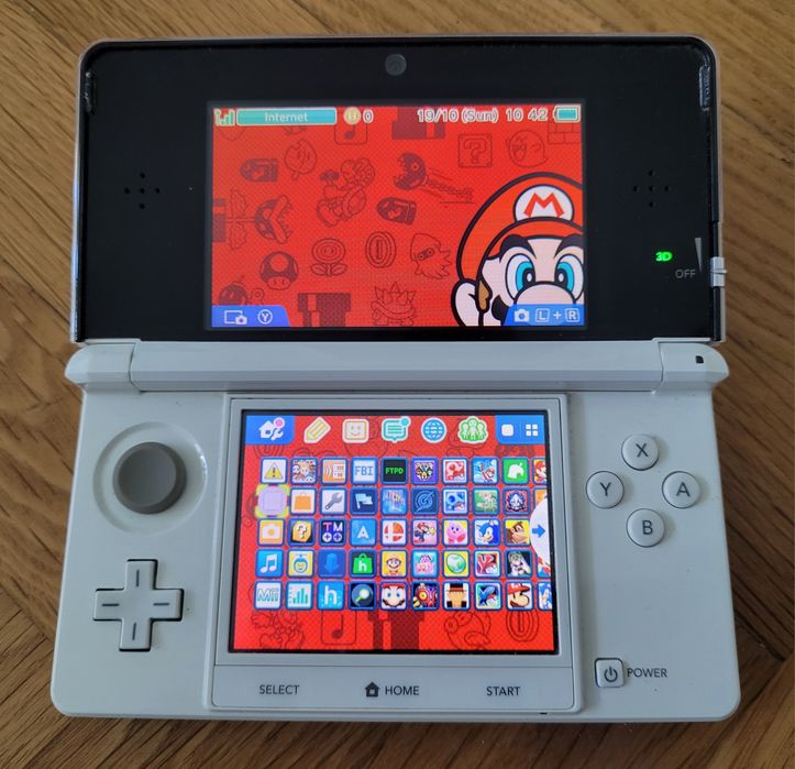 Consola Nintendo 3DS modata