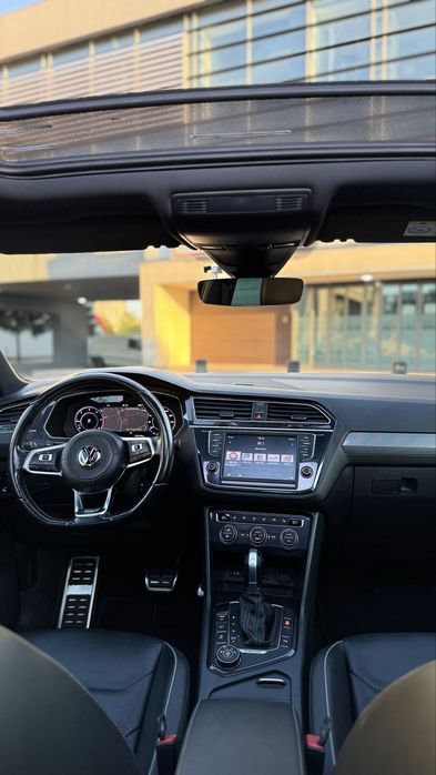 Volkswagen Tiguan R-line 2.0 Tdi 240Cp 4x4