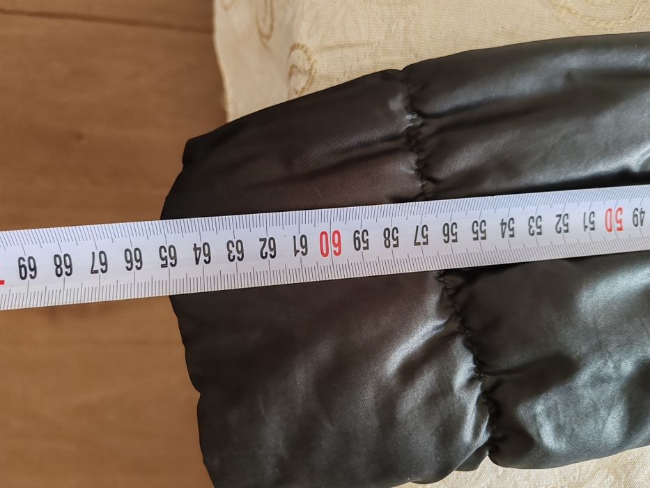 Дамско яке с пухкава яка или качулка S-M