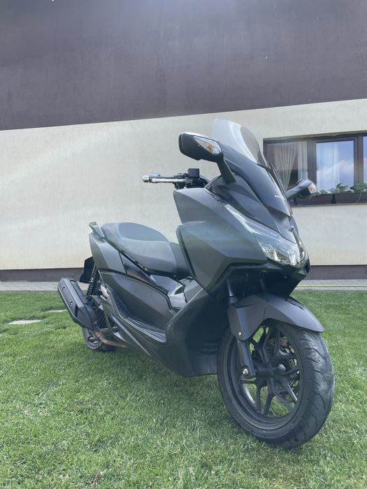 Scuter Honda Forza 125