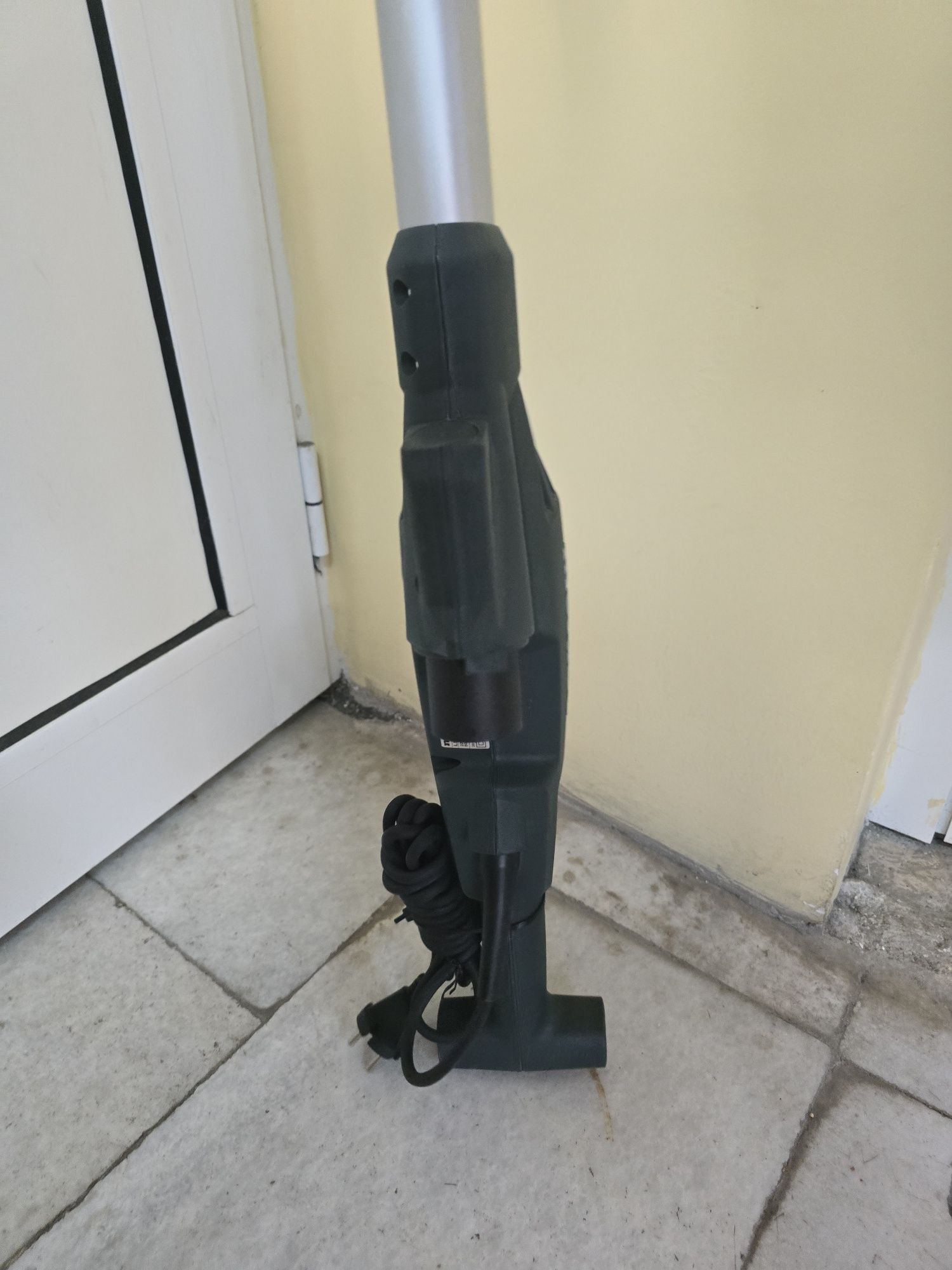 Шлайф за стени и тавани Mеtabo LSV 5-225