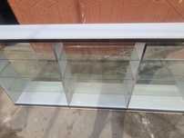 Vitrina mebel savdo uchun