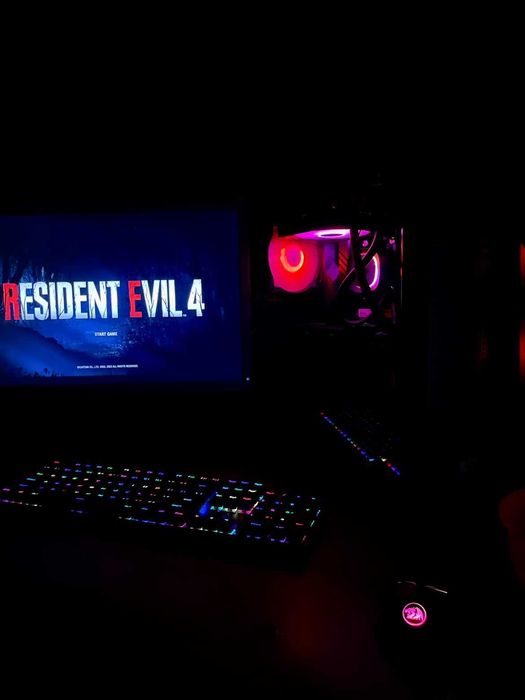 НОВ/гаранция Геймърски компютър – Ryzen 7 5700/RX 6600/16GB/NVMe 1TB