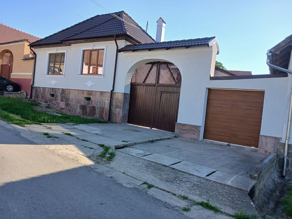 Vând casă de locuit în Çâlnic,jud.Alba
