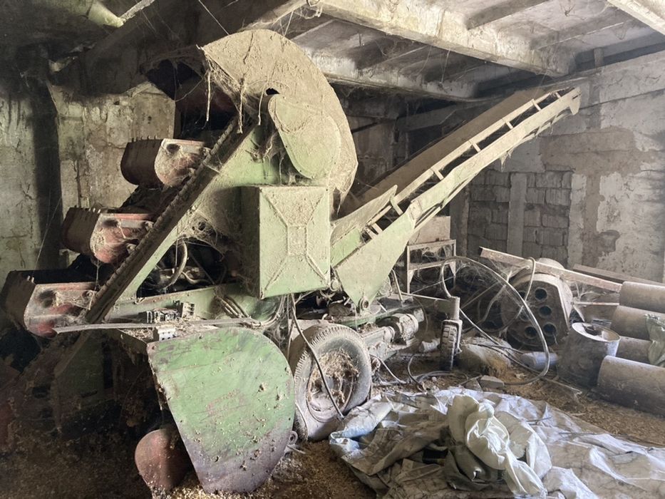 Продаю зернопогрузчик ковшевый