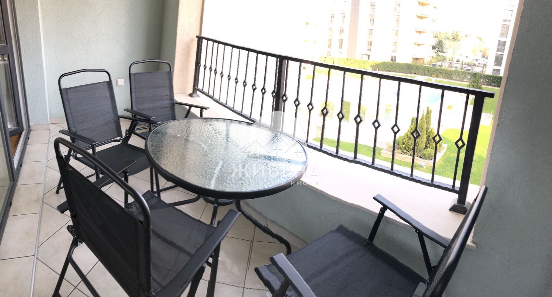 Продавам 2 двустайни апартамента, к-кс Карпе вита, к.к. Св.Св. Конста