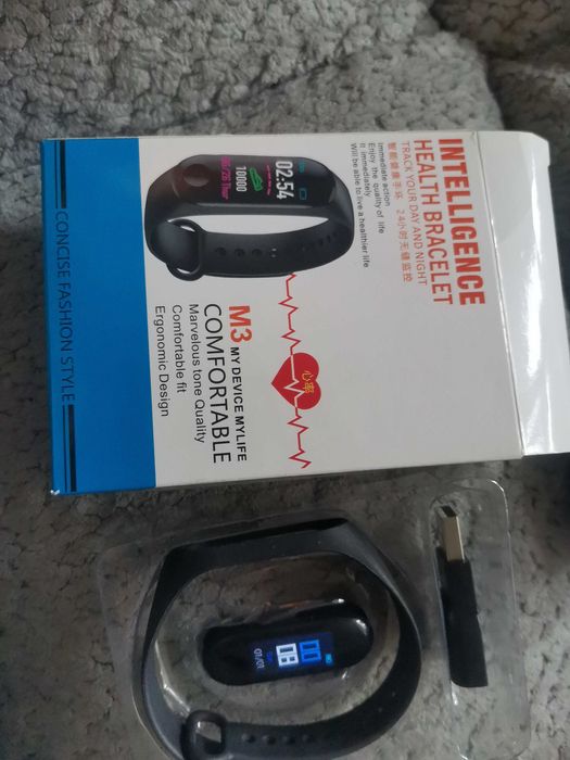 Продам фитнес часы