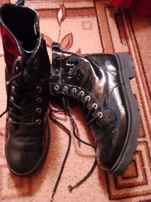 Pantofi și ghete de fetițe