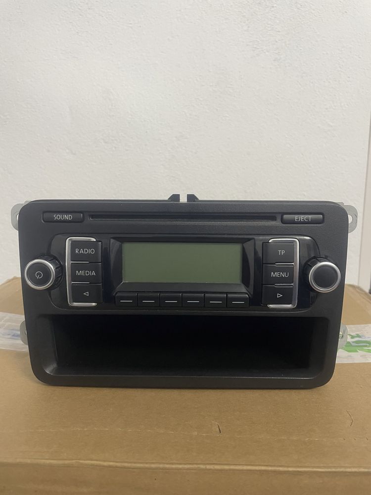 radio cd player (passat,golf,etc)
