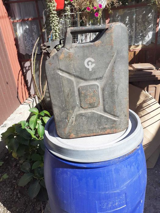 Canistre benzina de tabla 20 Litri