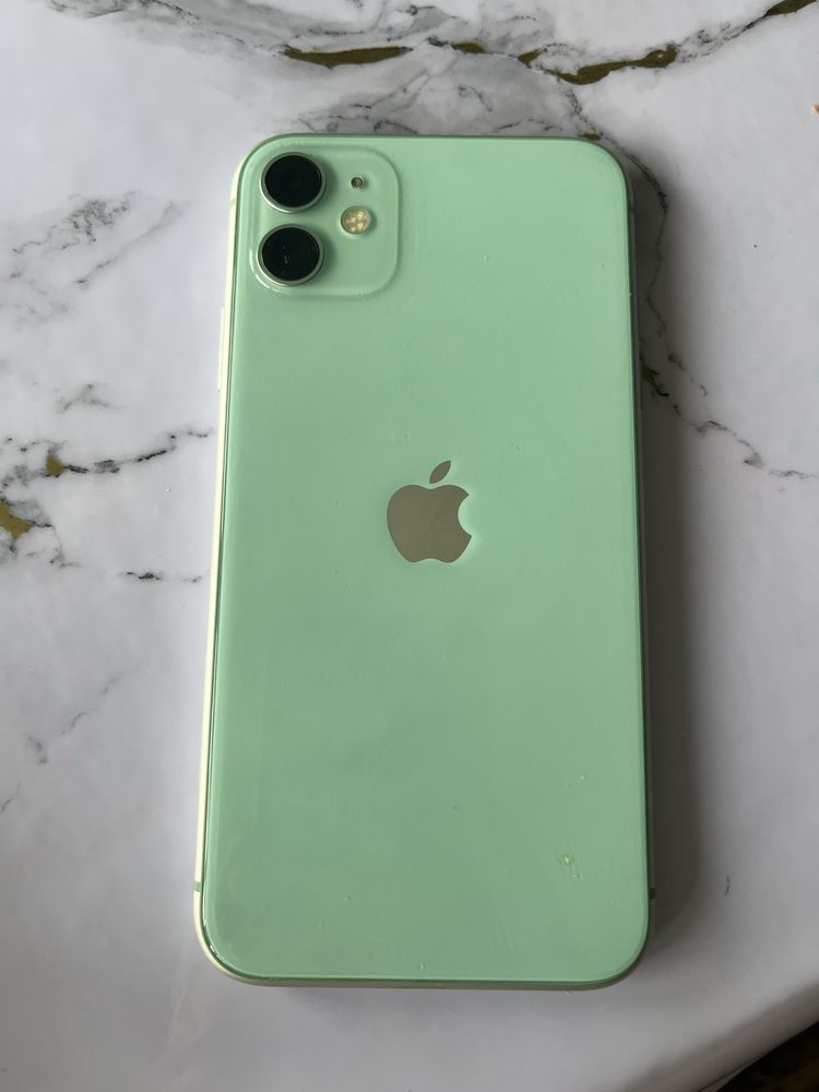 Iphone11, б/у, состояние отличное.