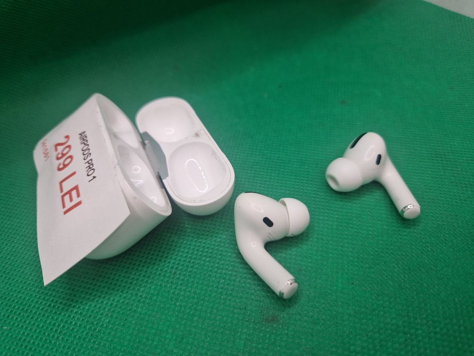 Airpods Pro 1•Lazar Amanet Crangasi •54158