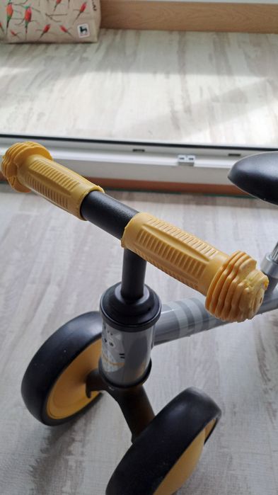 Tricicletă copil 2-3 ani