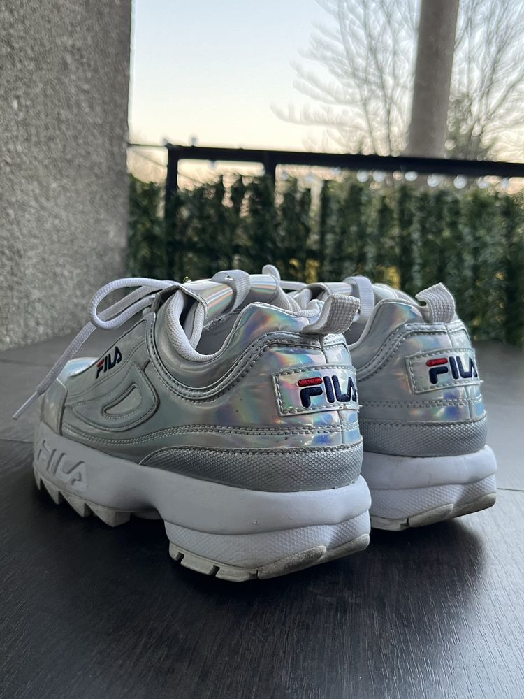 FILA Women's Disruptor 2 Premium Iridescent обувки