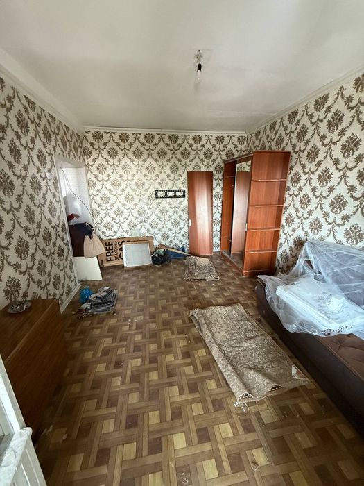 Квартира, Мирабадский р-н, Куйлюк Массив 1  1/2/4 Кирпичный дом