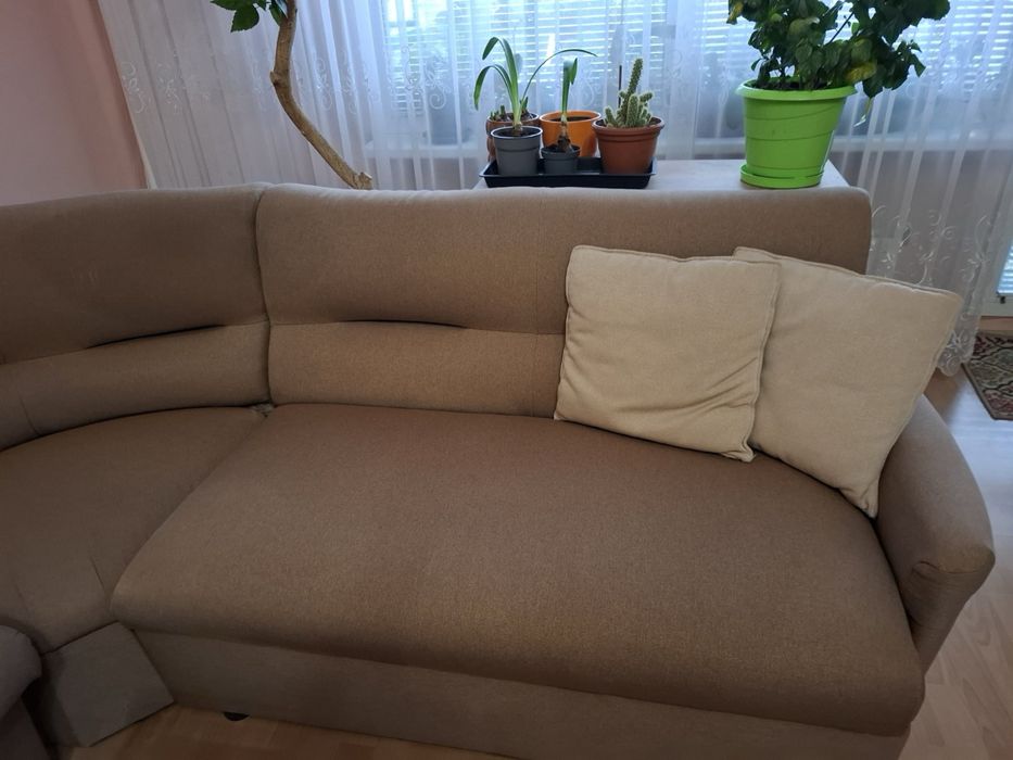 разтегателен диван