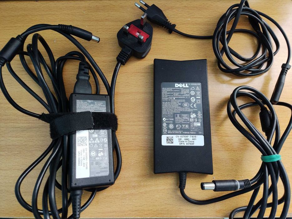 Alimentator/Incarcator laptop Dell mufa rotunda 65W/130W