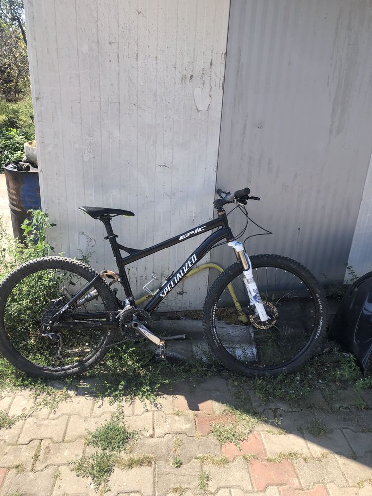 Bicicleta specialized epic full suspension