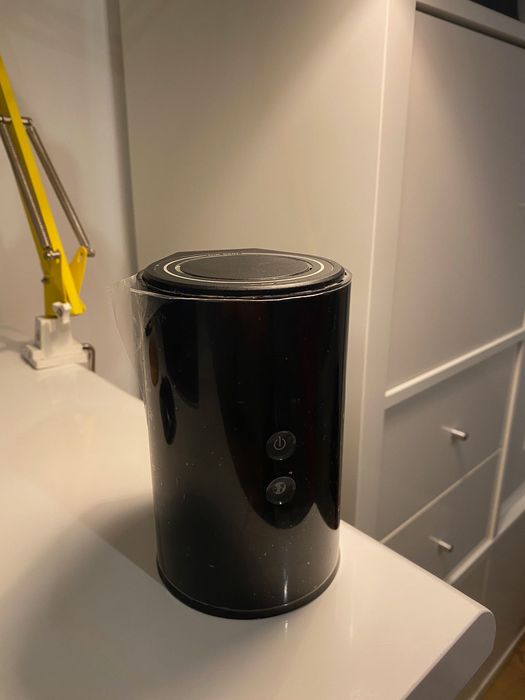 Router D-LINK 850L