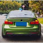 Difuzor bara spate model 335i BMW seria 3 F30(2012-2018) negru lucios