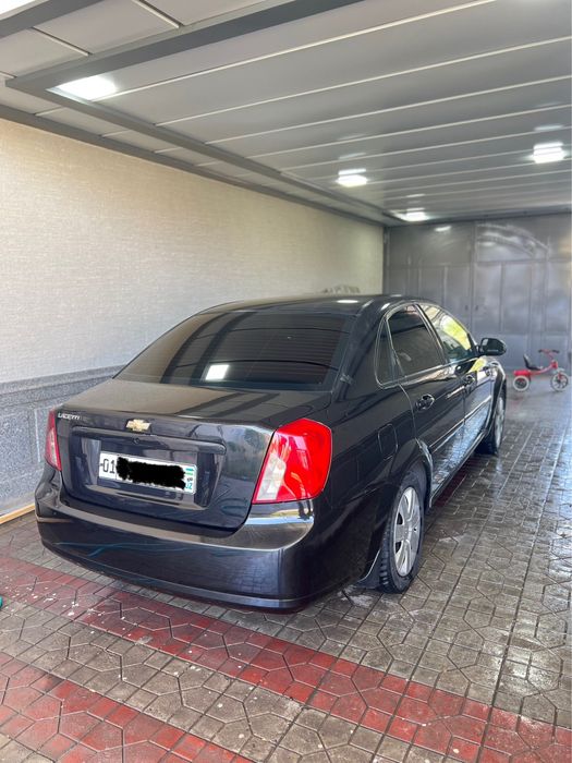 Arenda Naht Lacetti 1.8 Avtomat