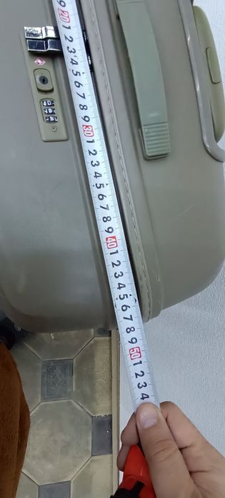 Продам или обменяю на средний чемодан