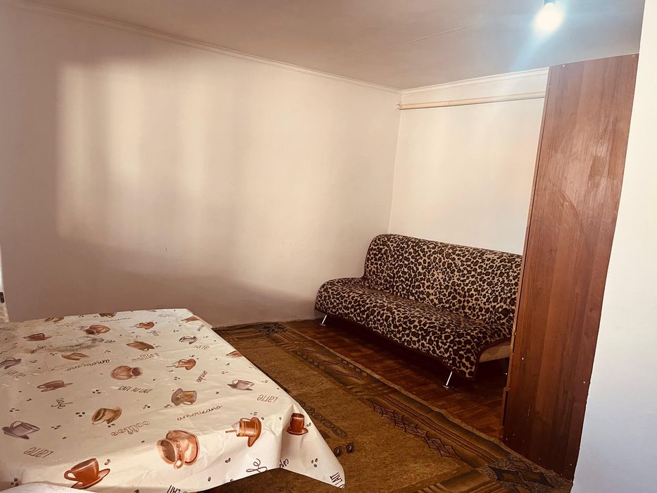 1 ком.времянка ,газовая отопление, центральная вода, тепло,чисто