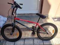 Bicicleta tip BMX marca division