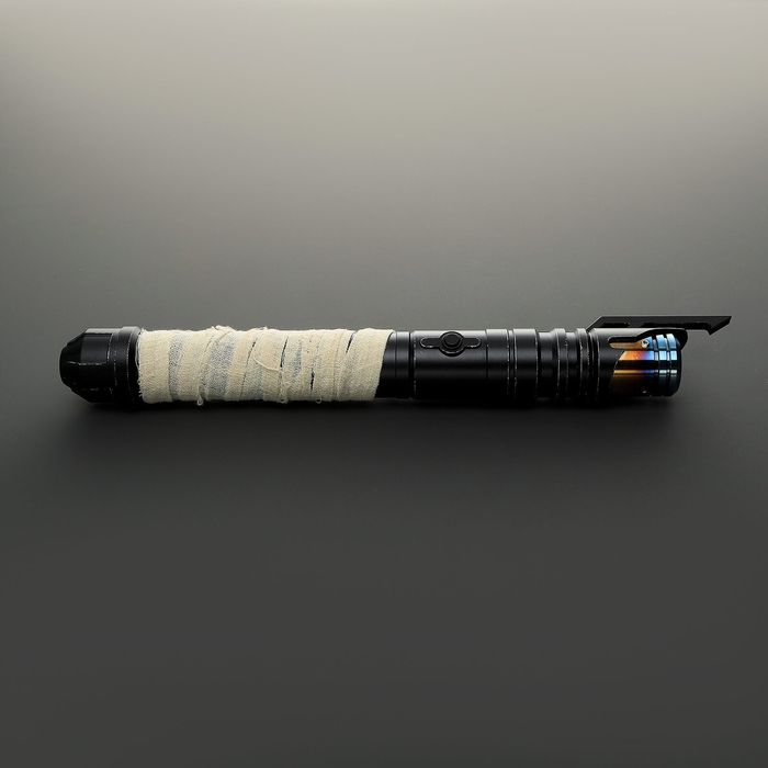 Продавам лазерен меч от Междузвездни Войни