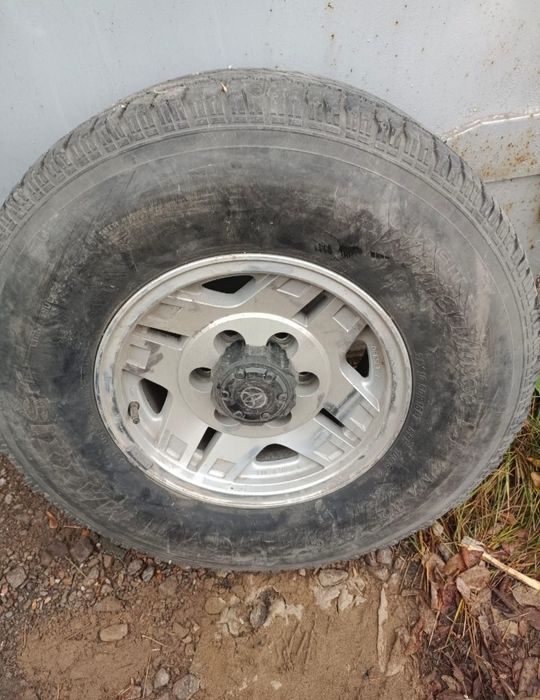 СРОЧНО! Литые диски на Toyota Surf + Шины 31x10.5 R15 в ПОДАРОК!