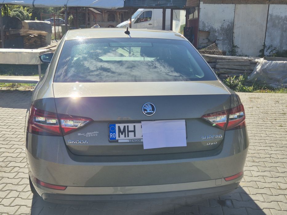 Se vinde skoda superb 4×4