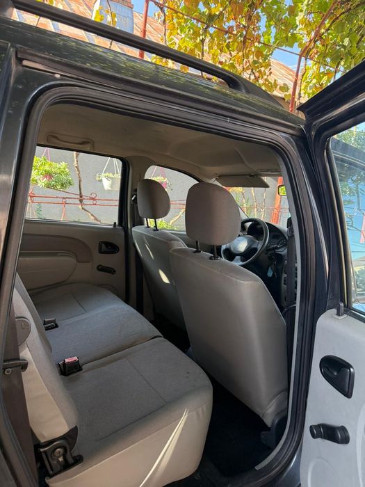 Vand Dacia Logan Mcv / Accept Variante
