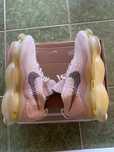 Nike scorpion white