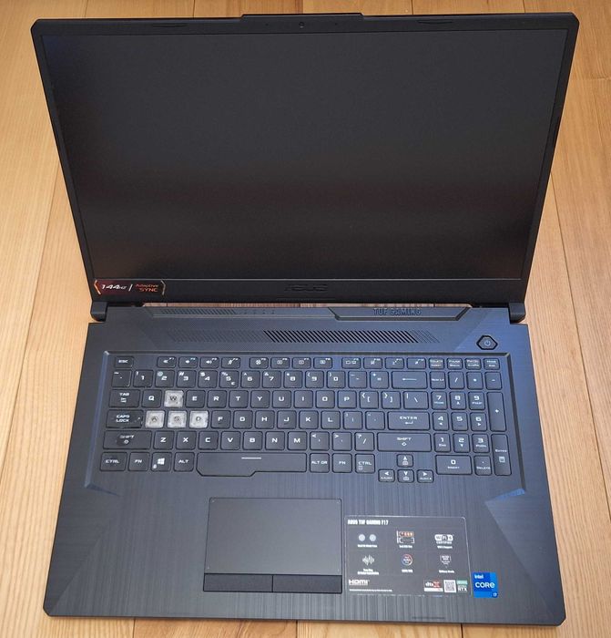 Laptop gaming ASUS TUF F17 FX706HM