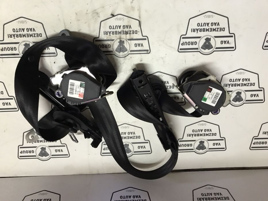 centuri siguranta fata vw golf 5 2003-2009