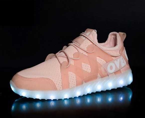 Светещи LED обувки / USB зареждане / Glowing shoes / 35 - 44 номер /